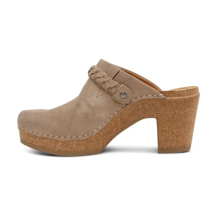 corey_clog_3-2.webp Best Sale Aetrex Corey Clog